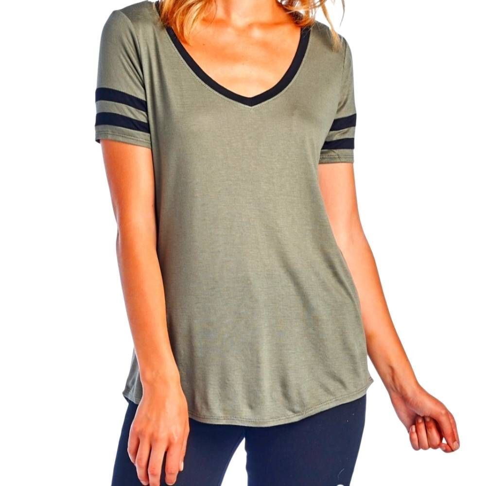 No Boundaries Varsity Boyfriend High/Low V- Neck T- Shirt‎
